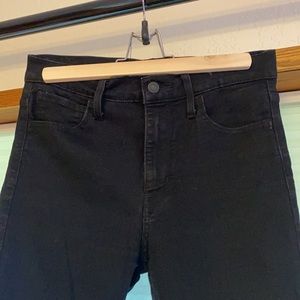 Levi’s- 720 High Rise Super Skinny Jeans